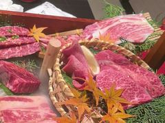 -山川小町·极番烧肉(新地假日广场店)