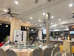 -鹏城人家海鲜酒家·23年老字号(较场尾店)