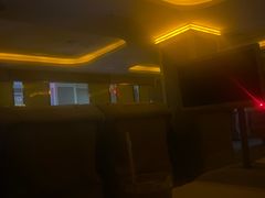 -黄金水汇·美食(文锦渡店)