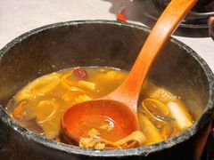 -芸山季·云南野生菌火锅(人民广场来福士店)