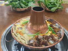 -岳记兴隆·青城腊排铜火锅(融创店)