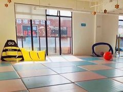 -BlueBubble蓝泡泡婴幼儿游泳会所(合川路店)