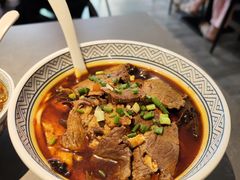 -粉吖吖·邵阳米粉(体育西路店)