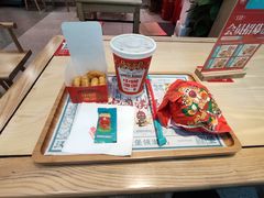 -塔斯汀·中国汉堡(明州路店)