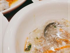 -侬佳蒸菜馆(听潮店)