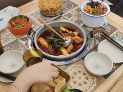 -顶上头·螺蛳火锅(五一新村店)