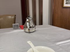 -老人和饭店(淮海中路店)