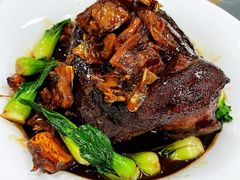 蹄髈-沪依小酒馆心意菜