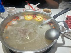 -八合里牛肉火锅(上海世茂广场店)