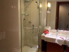 -南京双门楼宾馆(盐仓桥地铁站阅江楼店)