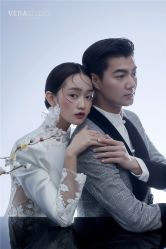 -至臻微拉婚纱摄影