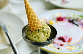 Pistachio Ice Cream
