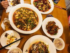-易老妈蹄花.特色川菜(人民公园总店)