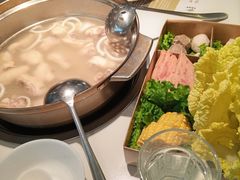 -烹然四季椰子鸡火锅(团结湖总店)