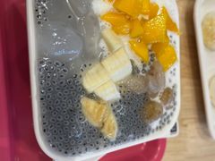 -满记甜品(巴黎春天宝山店)