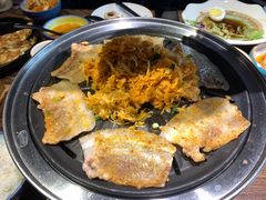 -明洞阿姨·韩式酱蟹烤肉·创意料理(三元桥店)