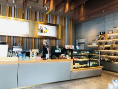 -星巴克臻选(济南恒隆店)
