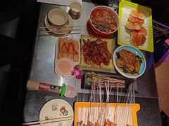 -依呀呀ktv烧烤小串(中山西路店)