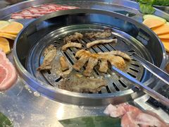 -哈哈碳都·牛肋条无限自助烤肉(台江万达店)