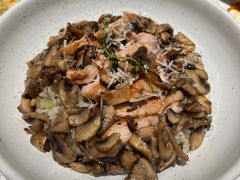 -Nana And Her Friends Restaurant 娜娜家(小寨原力场店)