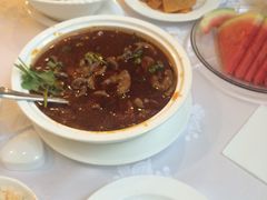 -满江红四季餐厅 · 国家五钻级酒家(新纪元大酒店店)