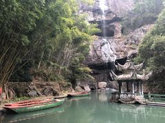 -龙瀑仙洞