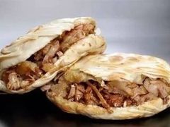 纯瘦肉肉夹馍-喜大叔秘制凉皮肉夹馍米粉(四通路店)