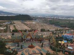 -七彩云南欢乐世界