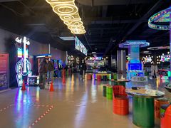 -利剑潮玩·团建·亲子·聚会