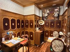 -秘密旅行Bonjour(黑金冠 江南西店)