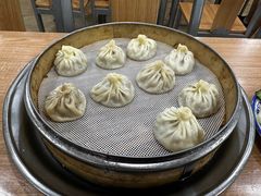 牛肉汤包-清真老铁家灌汤包