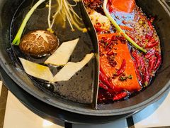 -贰回巷火锅馆(钟楼店)