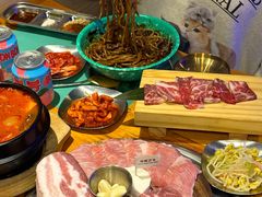 -唯成•韩国炭火烤肉 유성고기
