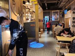 大堂-贰拾捌味·宜宾燃面(春熙路旗舰店)