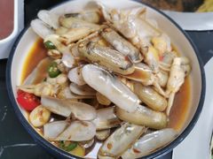 -六州府地锅鸡·农家菜·龙虾(未来科技城店)