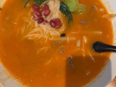 -漆黑觉米粉(三里屯店)