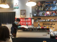 -Be Lived Cafe比例咖啡(摩天轮店)