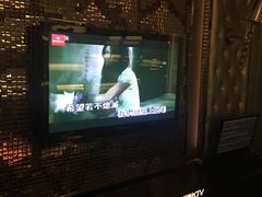 -蓝尊量贩(黄河路店)