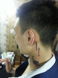 android_upload_pic-游刃刺青TATTOO纹身工作室