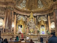 -皮拉尔圣母圣殿主教座堂