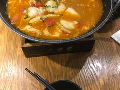 番茄酸汤鱼-苗小坛酸汤鱼(酒仙桥店)