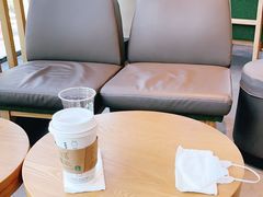 大堂-星巴克(夏日百货店)
