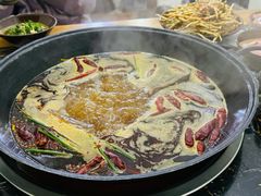 -重庆故事姊妹老火锅(财经学院店)