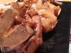 -关东小磨东北菜(上海长风大悦城店)