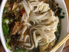 -矮子粉店1985·长沙米粉(湘春路店)