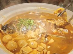 -卢大鲜鱼头捞饭(美利广场店)
