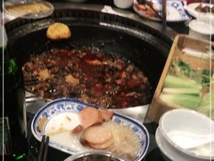-田家大院东北农家菜铁锅炖(西安总店)