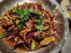 -龙巢盱眙龙虾·鸡煲·烧烤宵夜(坪洲店)