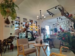 -唐咖精品咖啡(大理古城手冲店)