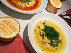-滩外滩·本帮江浙菜(新天地店)